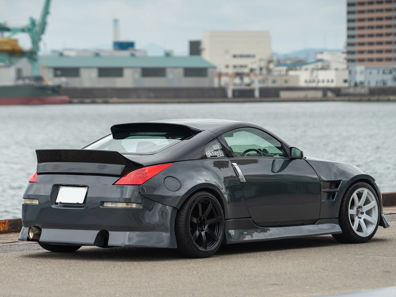 Nissan 350Z Z33 Roof Wing