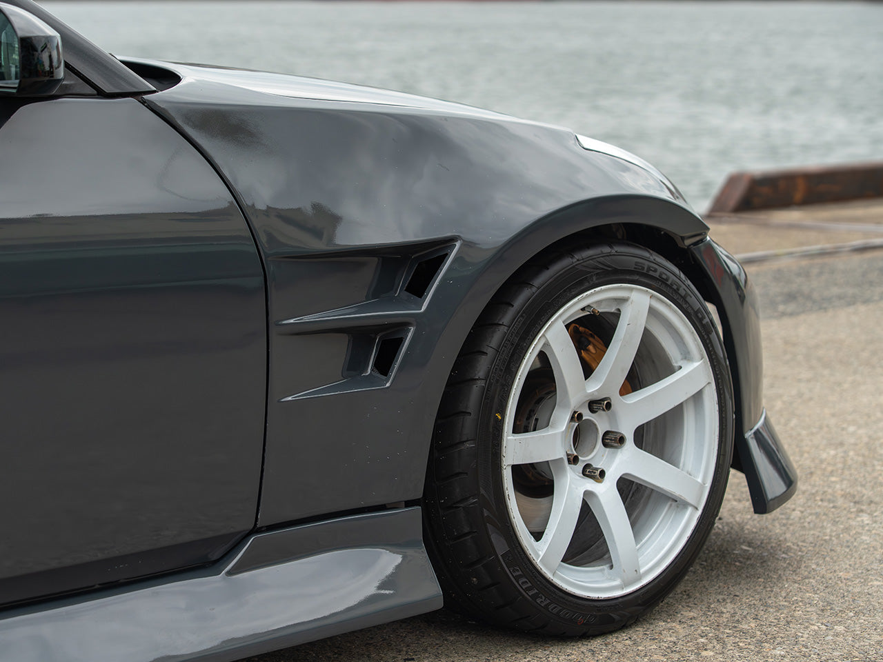 Nissan 350z 30mm Front Fenders