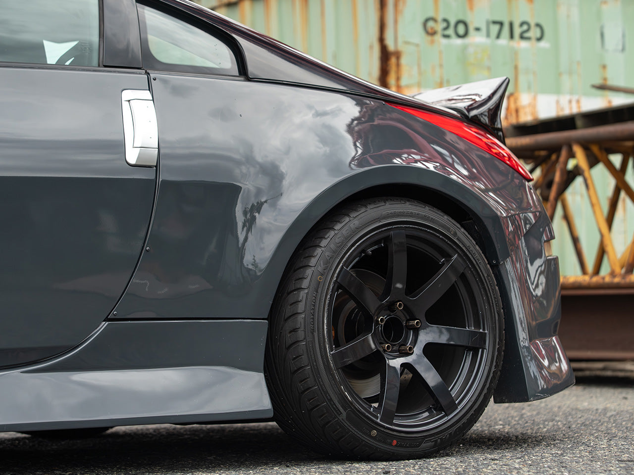 Nissan 350z 55mm Rear Fenders