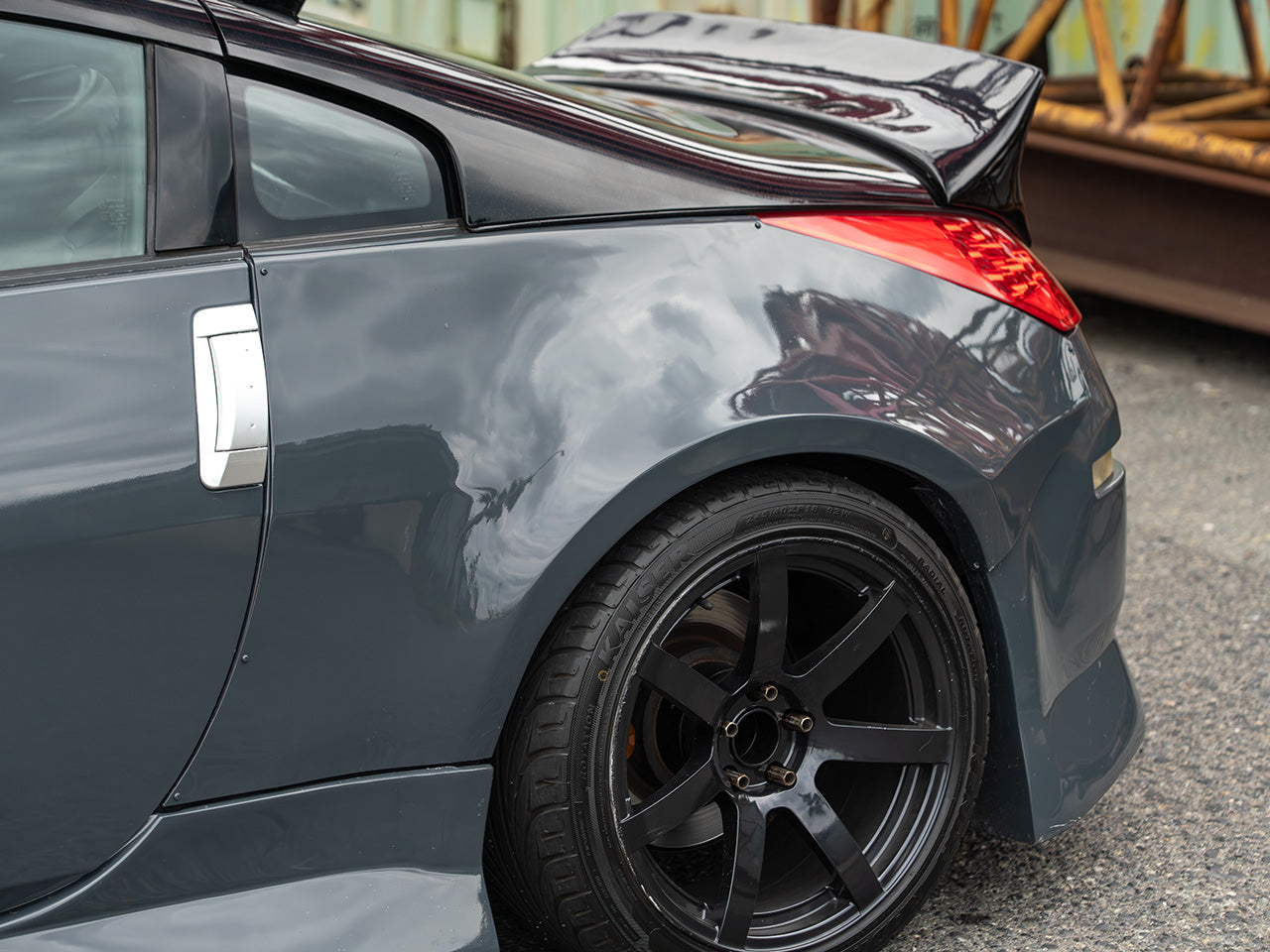 Nissan 350z 55mm Rear Fenders